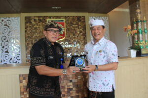 BUPATI KARANGASEM DUKUNG AKSELERASI P4GN BUPATI KARANGASEM DUKUNG AKSELERASI P4GN