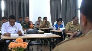 RAPAT KOORDINASI PELAKSANAAN FASILITASI ADVOKASI PROGRAM DESA BERSINAR DAN INTERVENSI BERBASIS MASYARAKAT RAPAT KOORDINASI PELAKSANAAN FASILITASI ADVOKASI PROGRAM DESA BERSINAR DAN INTERVENSI BERBASIS MASYARAKAT