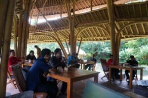 RAPAT KOORDINASI DALAM RANGKA PELAKSANAAN PROGRAM KETAHANAN KELUARGA ANTI NARKOBA RAPAT KOORDINASI DALAM RANGKA PELAKSANAAN PROGRAM KETAHANAN KELUARGA ANTI NARKOBA