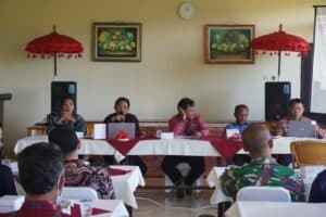 RAPAT KOORDINASI DALAM RANGKA PELAKSANAAN FASILITASI ADVOKASI PROGRAM KETAHANAN KELUARGA ANTI NARKOBA BERBASIS SUMBER DAYA PEMBANGUNAN DESA RAPAT KOORDINASI DALAM RANGKA PELAKSANAAN FASILITASI ADVOKASI PROGRAM KETAHANAN KELUARGA ANTI NARKOBA BERBASIS SUMBER DAYA PEMBANGUNAN DESA