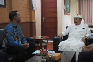 AUDIENSI KEPALA BNNK KARANGASEM DENGAN PLT BUPATI KARANGASEM AUDIENSI KEPALA BNNK KARANGASEM DENGAN PLT BUPATI KARANGASEM
