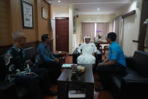 AUDIENSI KEPALA BNNK KARANGASEM DENGAN PLT BUPATI KARANGASEM AUDIENSI KEPALA BNNK KARANGASEM DENGAN PLT BUPATI KARANGASEM