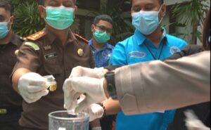 PEMUSNAHAN BARANG BUKTI YANG TELAH BERKEKUATAN HUKUM TETAP (INKRACHT) PEMUSNAHAN BARANG BUKTI YANG TELAH BERKEKUATAN HUKUM TETAP (INKRACHT)