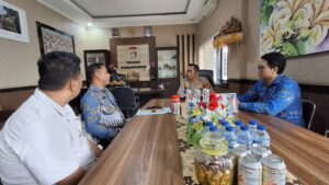 KOORDINASI BERSAMA KAPOLRES KARANGASEM KOORDINASI BERSAMA KAPOLRES KARANGASEM