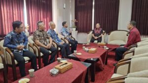 AUDIENSI BERSAMA BUPATI KARANGASEM AUDIENSI BERSAMA BUPATI KARANGASEM