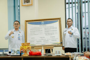 PENANDATANGANAN PERJANJIAN KINERJA DAN RAPAT ANEV BNNP BALI DAN KEPALA JAJARAN PENANDATANGANAN PERJANJIAN KINERJA DAN RAPAT ANEV BNNP BALI DAN KEPALA JAJARAN
