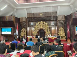 FORUM KOMUNIKASI P4GN DI KABUPATEN KARANGASEM FORUM KOMUNIKASI P4GN DI KABUPATEN KARANGASEM