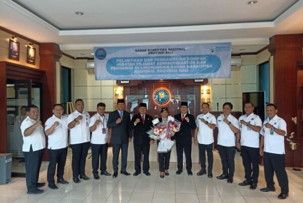 UPACARA PELANTIKAN DAN PENGAMBILAN SUMPAH / JANJI JABATAN STRUKTURALDI LINGKUNGAN BADAN NARKOTIKA NASIONAL UNTUK JABATAN KEPALA BAGIAN UMUM BNNP BALI