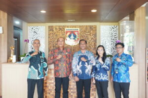 AUDIENSI BERSAMA BUPATI KARANGASEM AUDIENSI BERSAMA BUPATI KARANGASEM